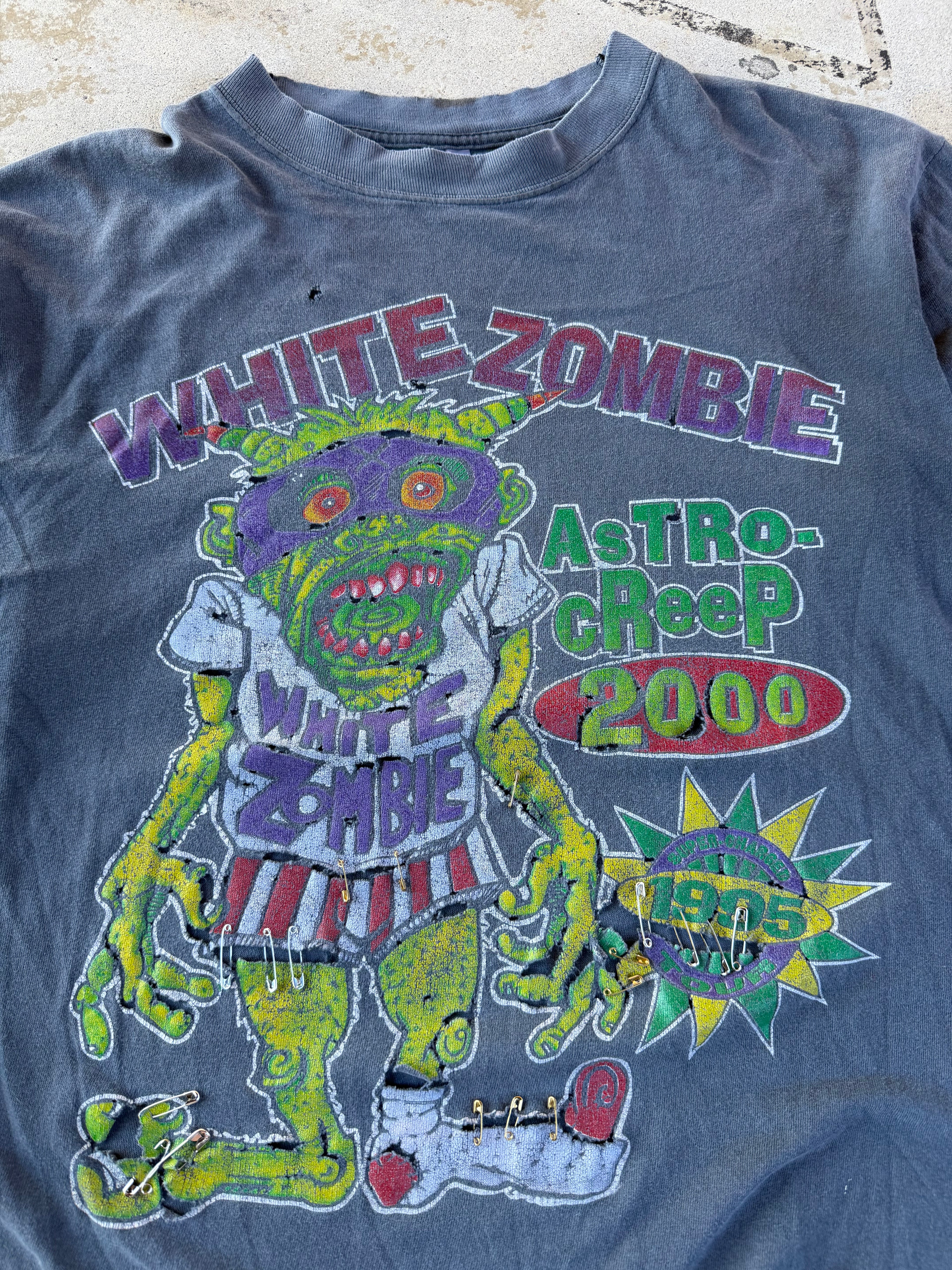 1995 White Zombie "Astro Creep 2000" FADED tee  | XL