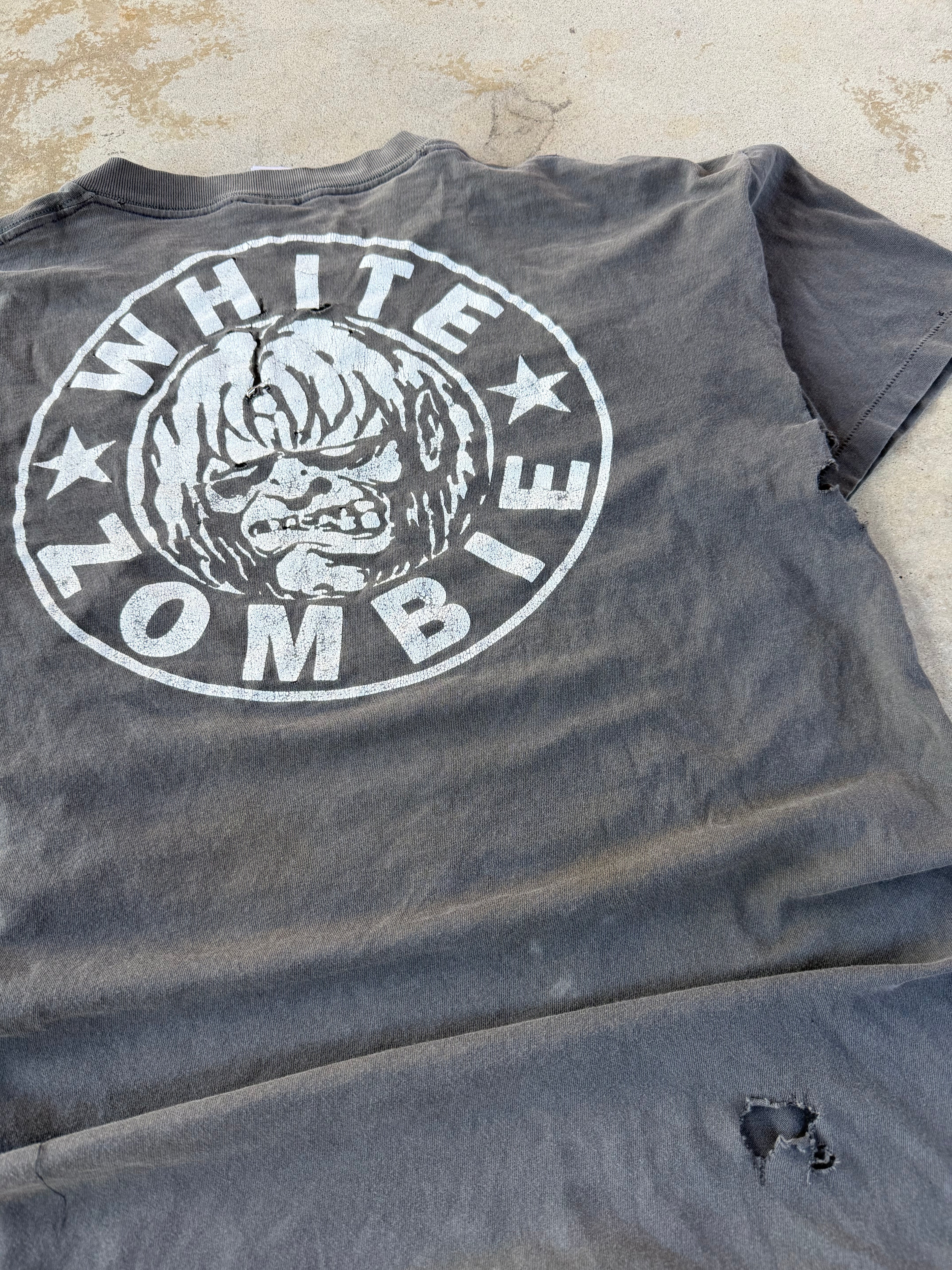 90s Thrashed White Zombie Band Portrait Black/White | XL