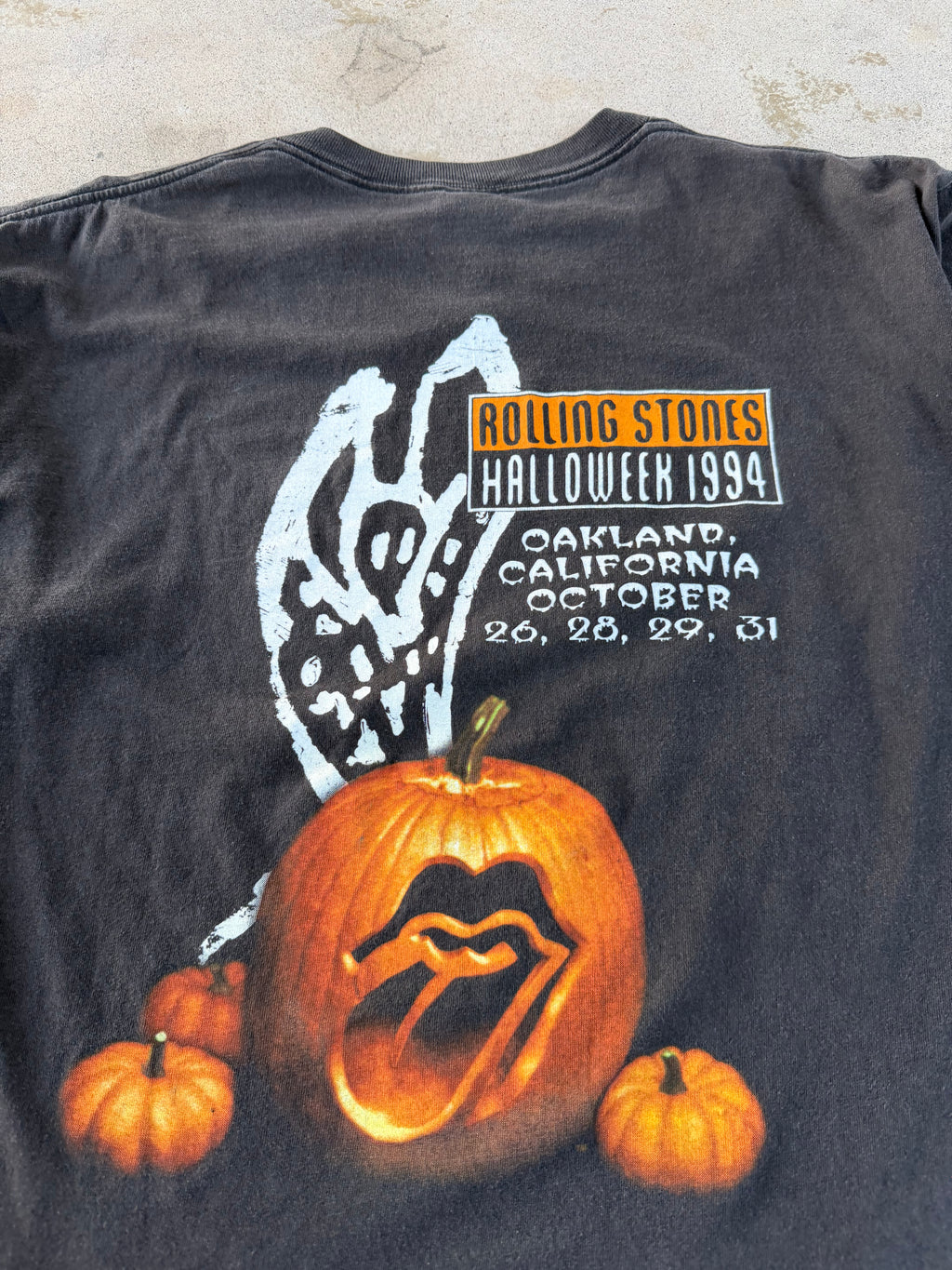 90s Rolling Stones Vampire Fangs | XL