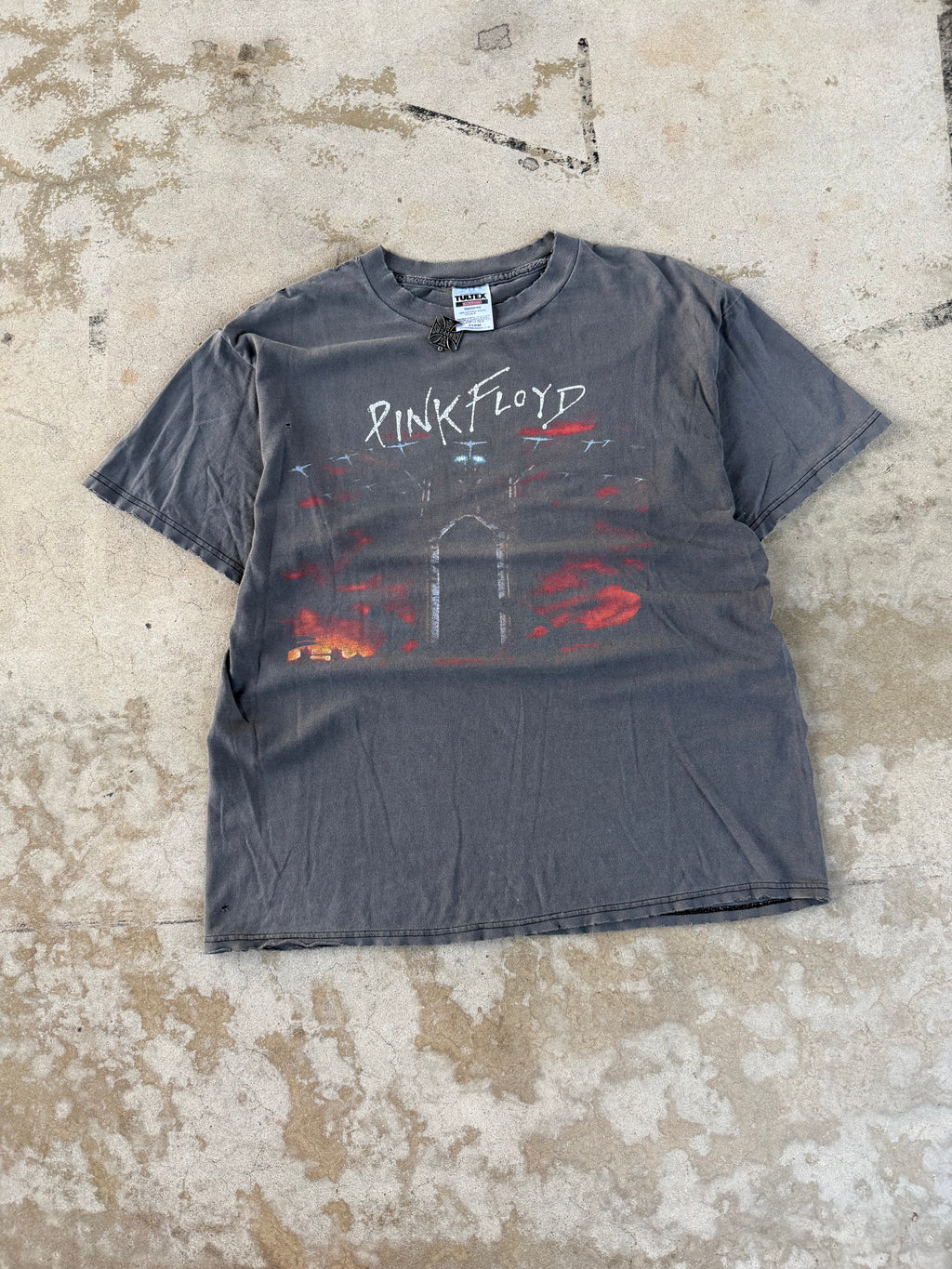 90s Pink Floyd The Wall Fader | XL