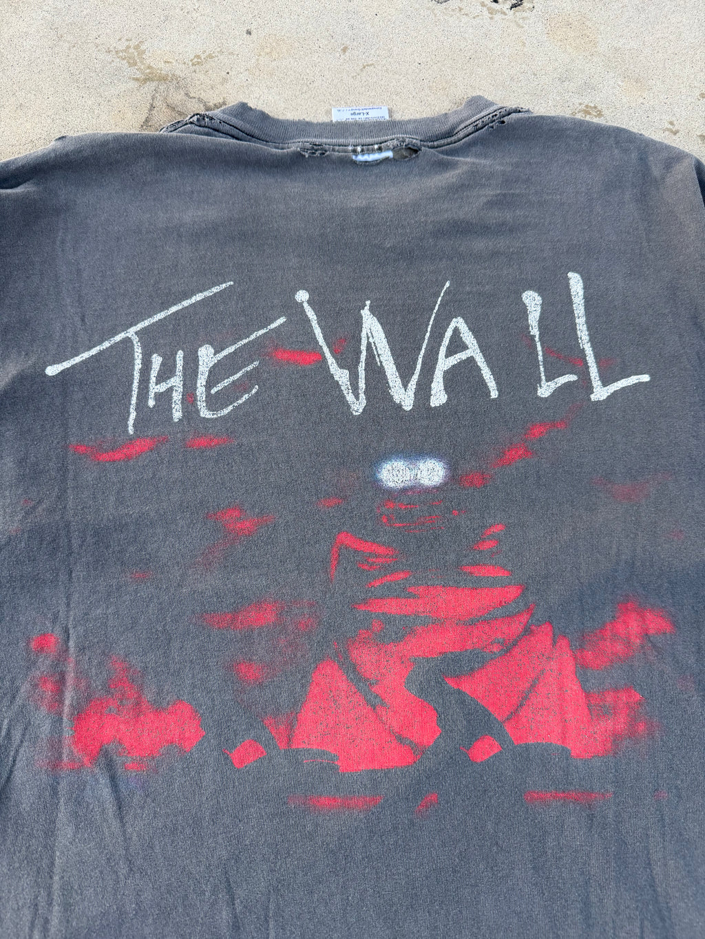 90s Pink Floyd The Wall Fader | XL