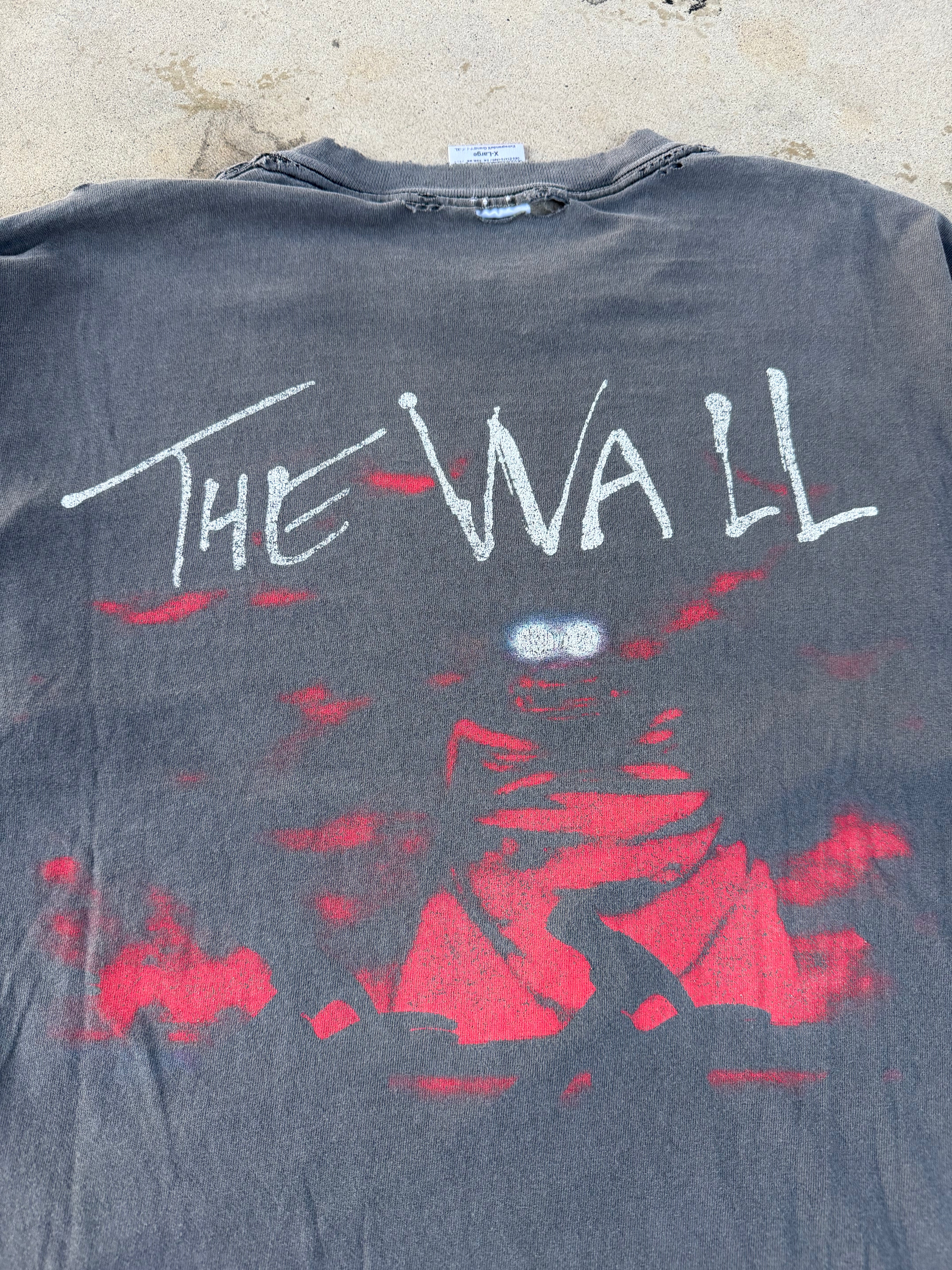 90s Pink Floyd The Wall Fader | XL