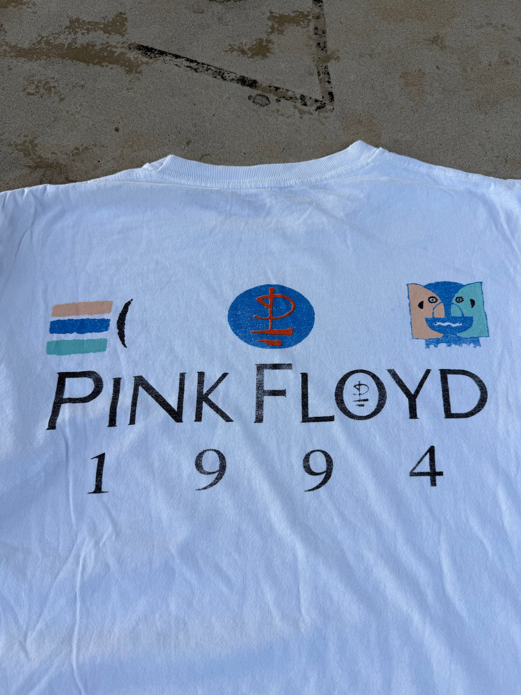 90s Faded Pink Floyd | XL