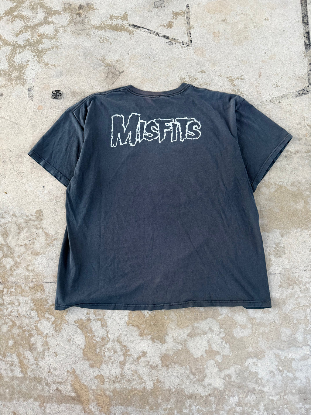 00s Misfits Faded/Thrashed Big Face Skull | XXL