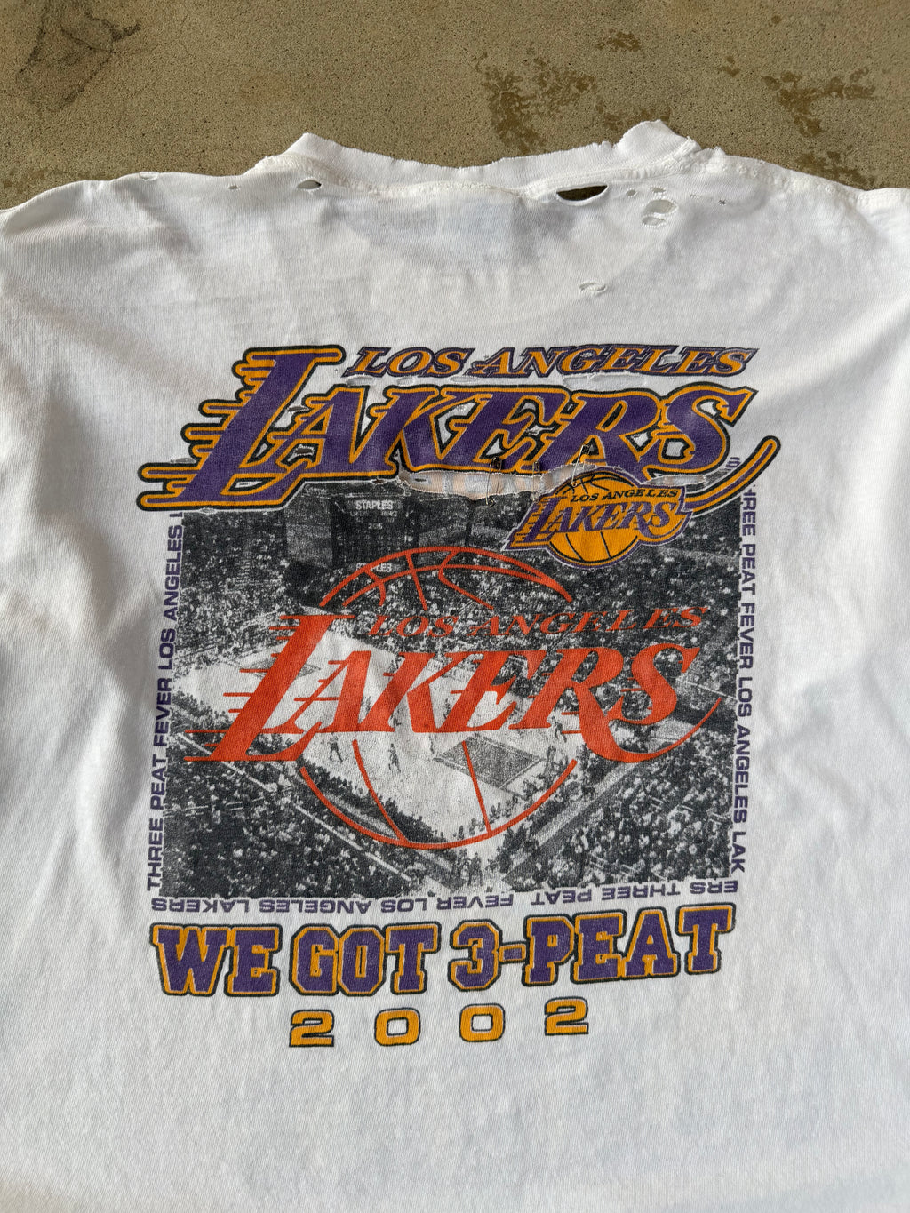 2002 Lakers 3-Peat Thrashed Shaq & Kobe Tee | L
