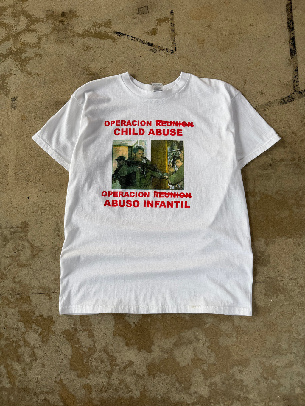 Late 90s Early 00s Anti Child Abuse Tee | XL