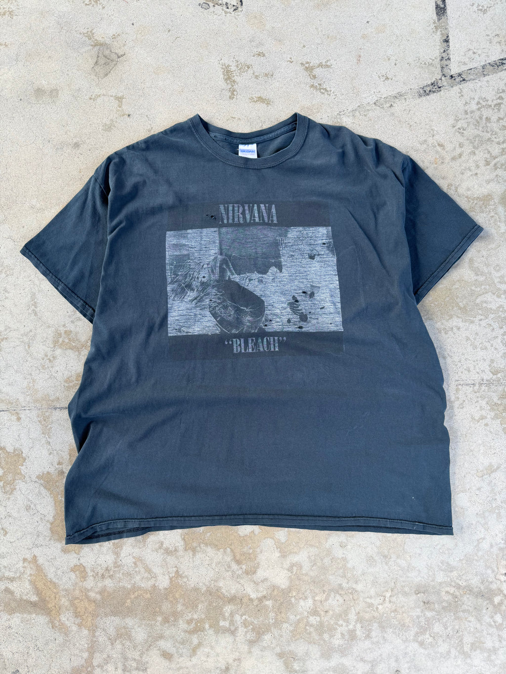 00s Faded/Distressed Nirvana Bleach | XXL