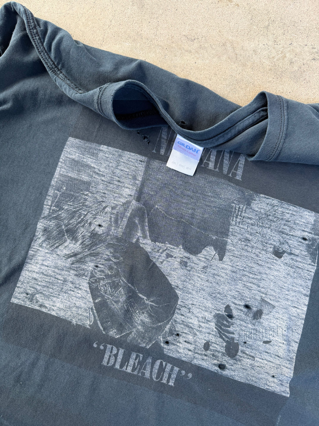 00s Faded/Distressed Nirvana Bleach | XXL