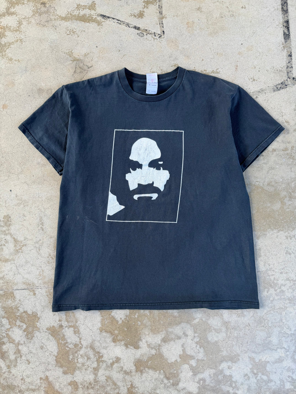 00s Charles Manson "CHARLIE DONT SURF" Tee | XL