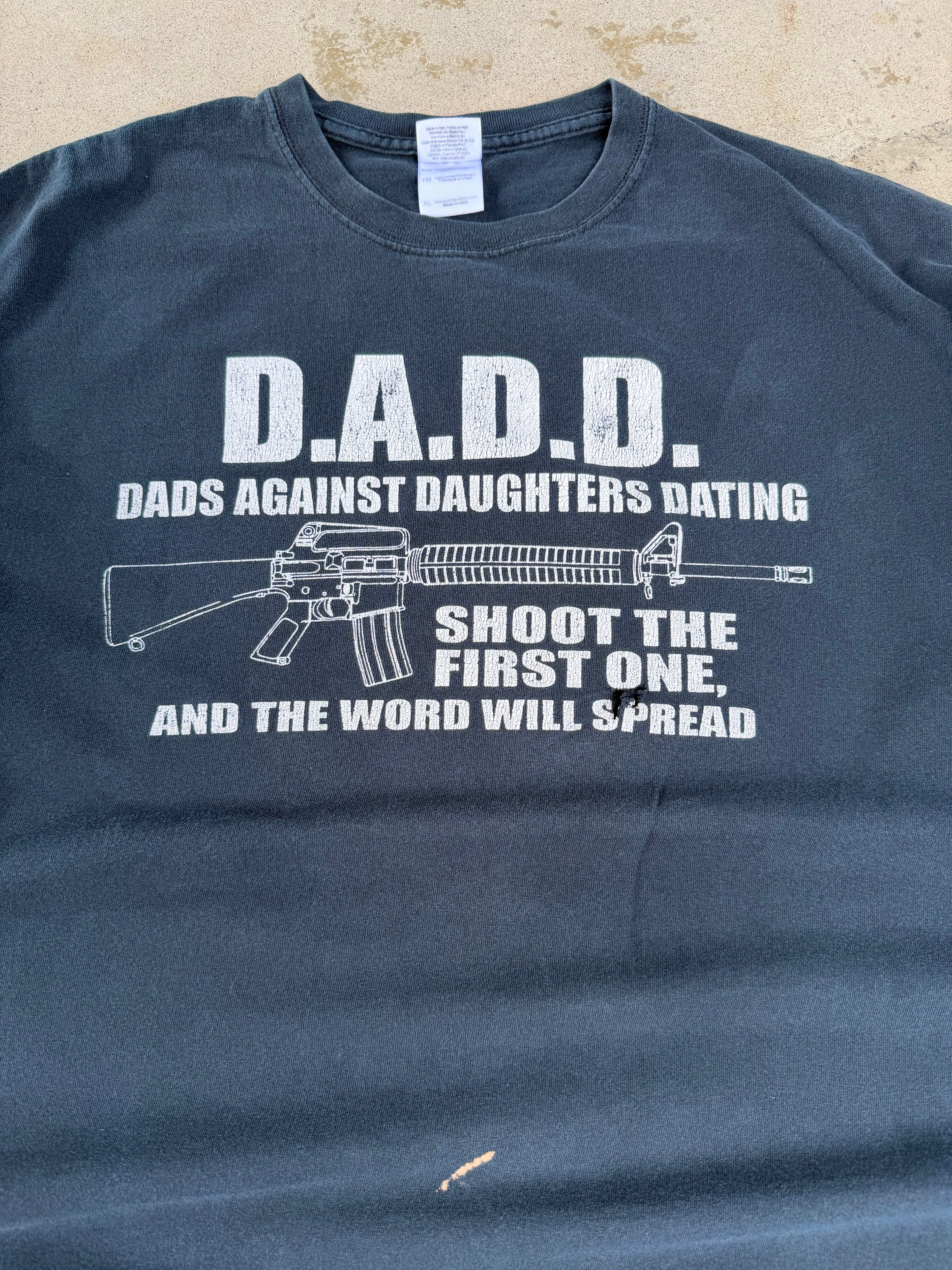 00s Gun "D.A.D.D." Comedy Tee | XL