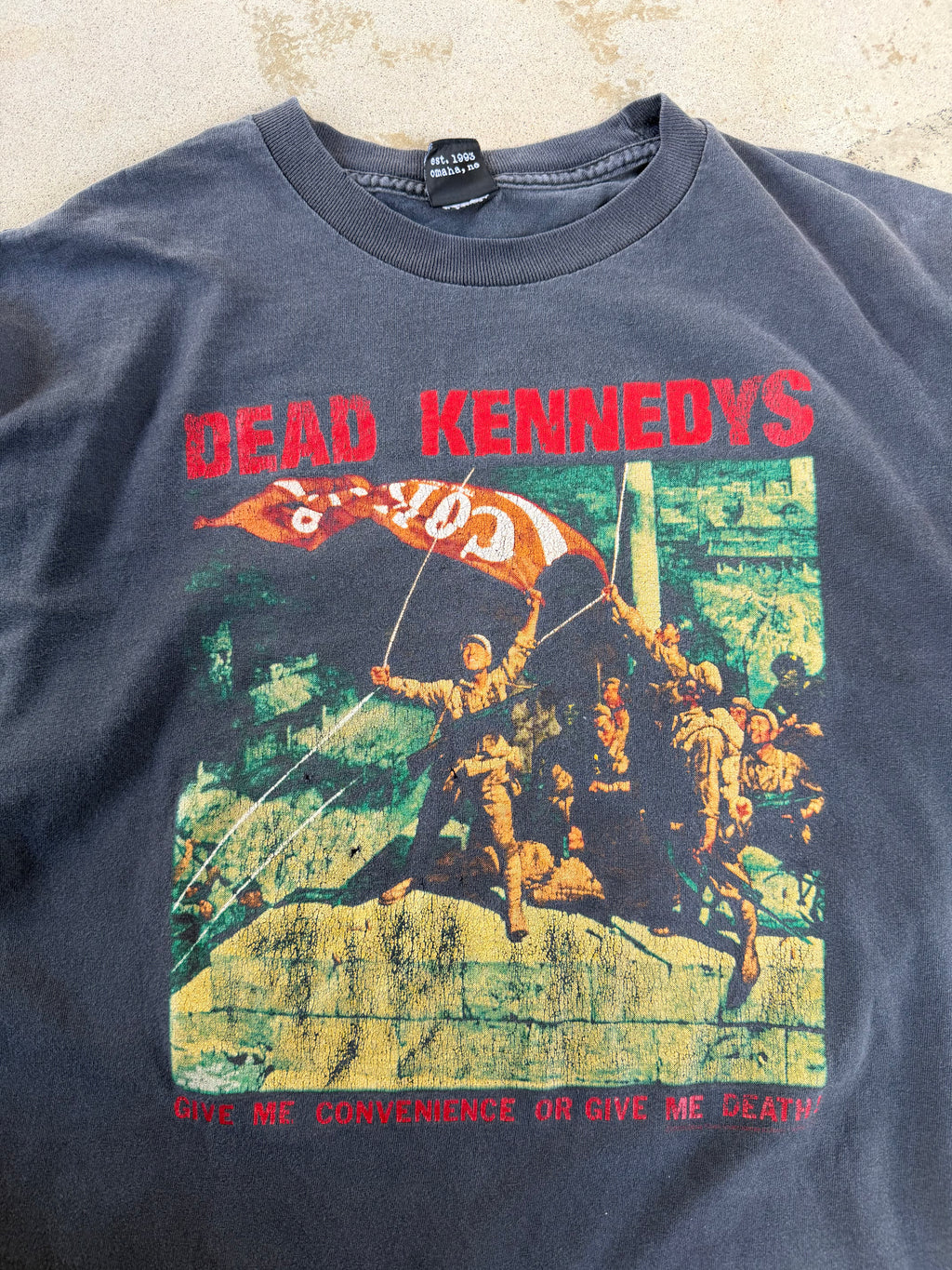 00s Dead Kennedys Communism Tee | L