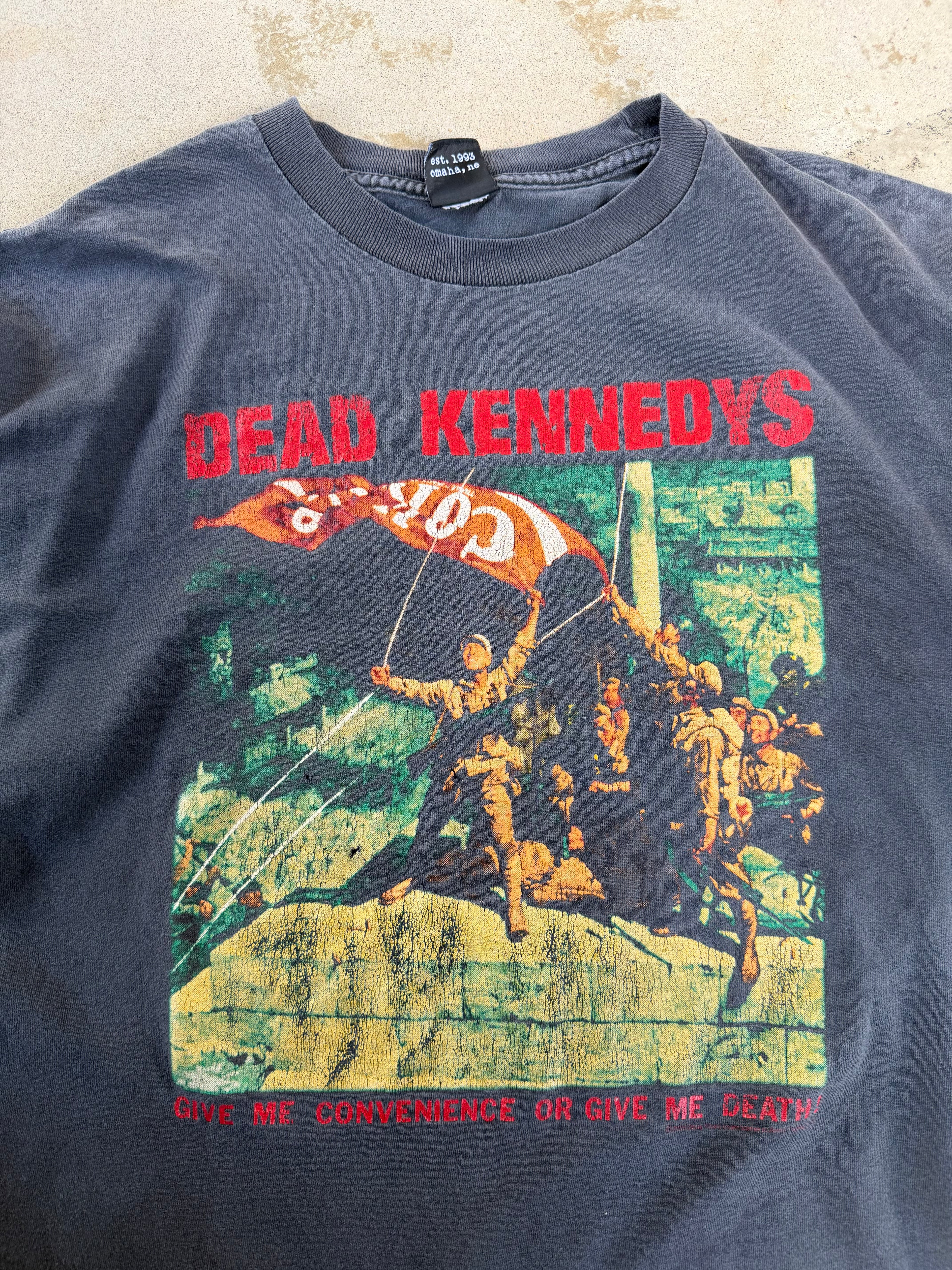 00s Dead Kennedys Communism Tee | L
