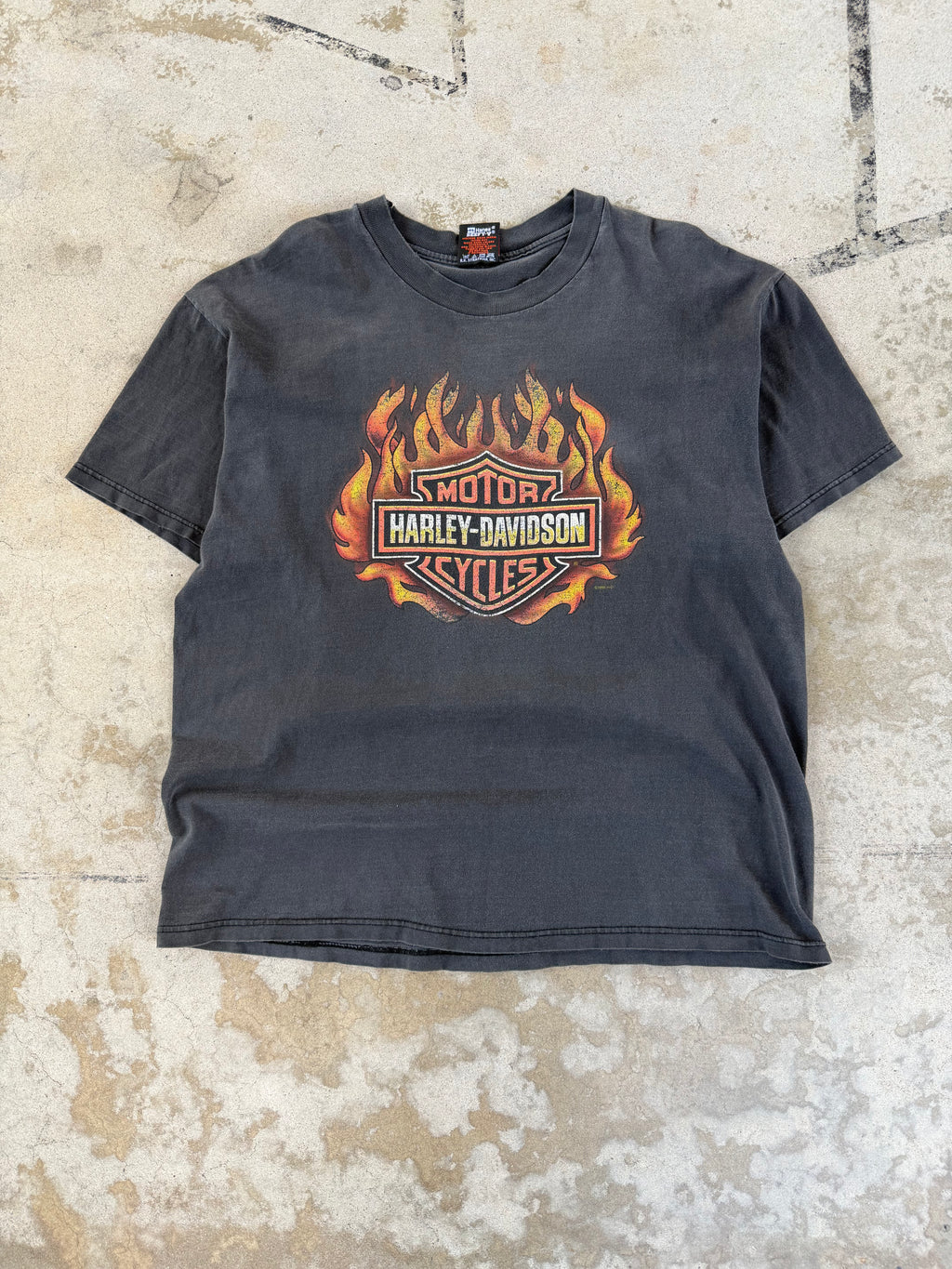 90s Faded Harley Davidson Flame Shield | XL