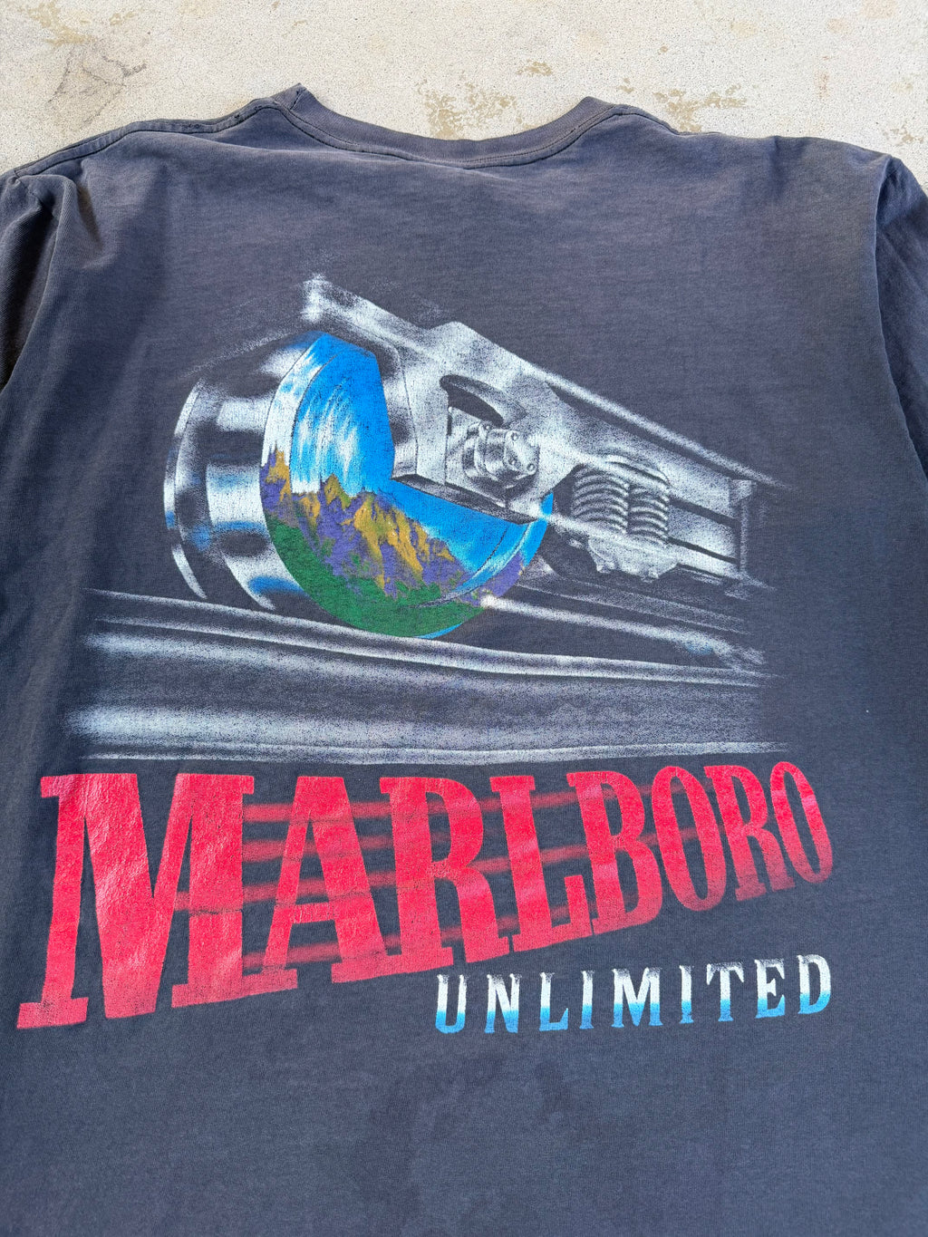 90s Faded Marlboro Train | XL