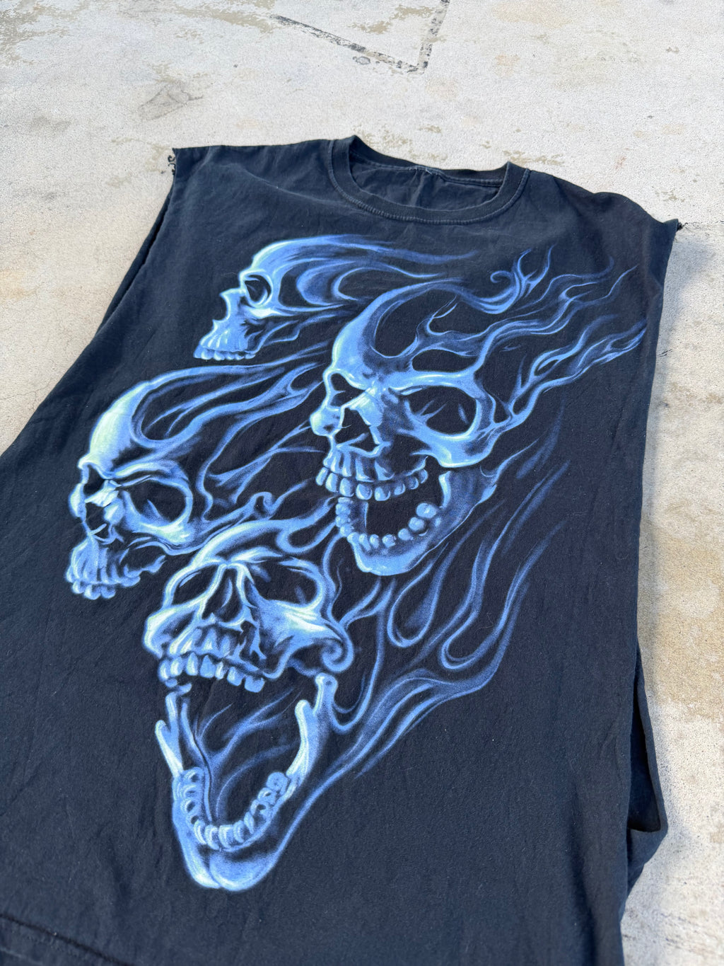 00s Skull Cut-Off | L