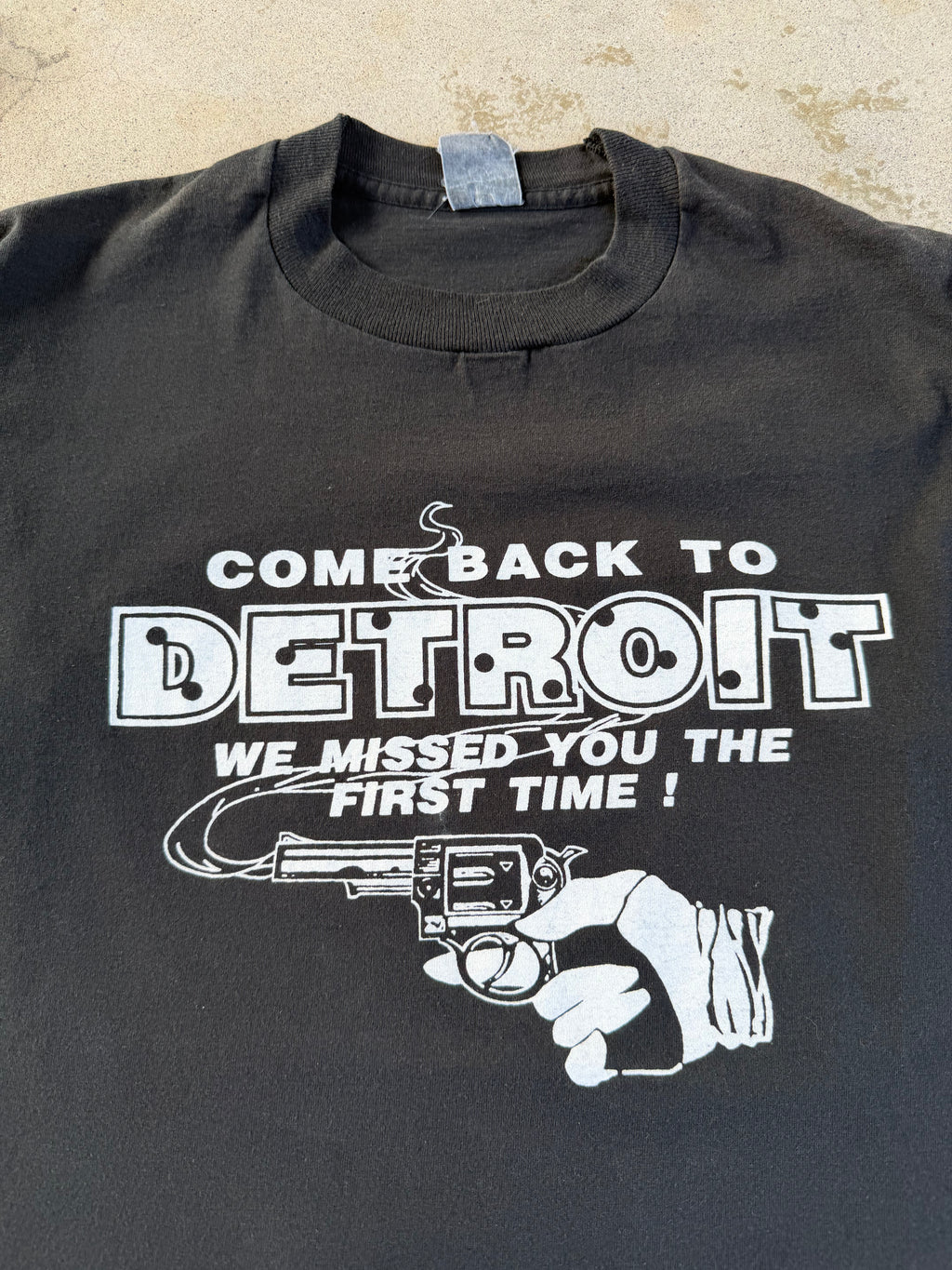 90s Detroit Gun Tee | L