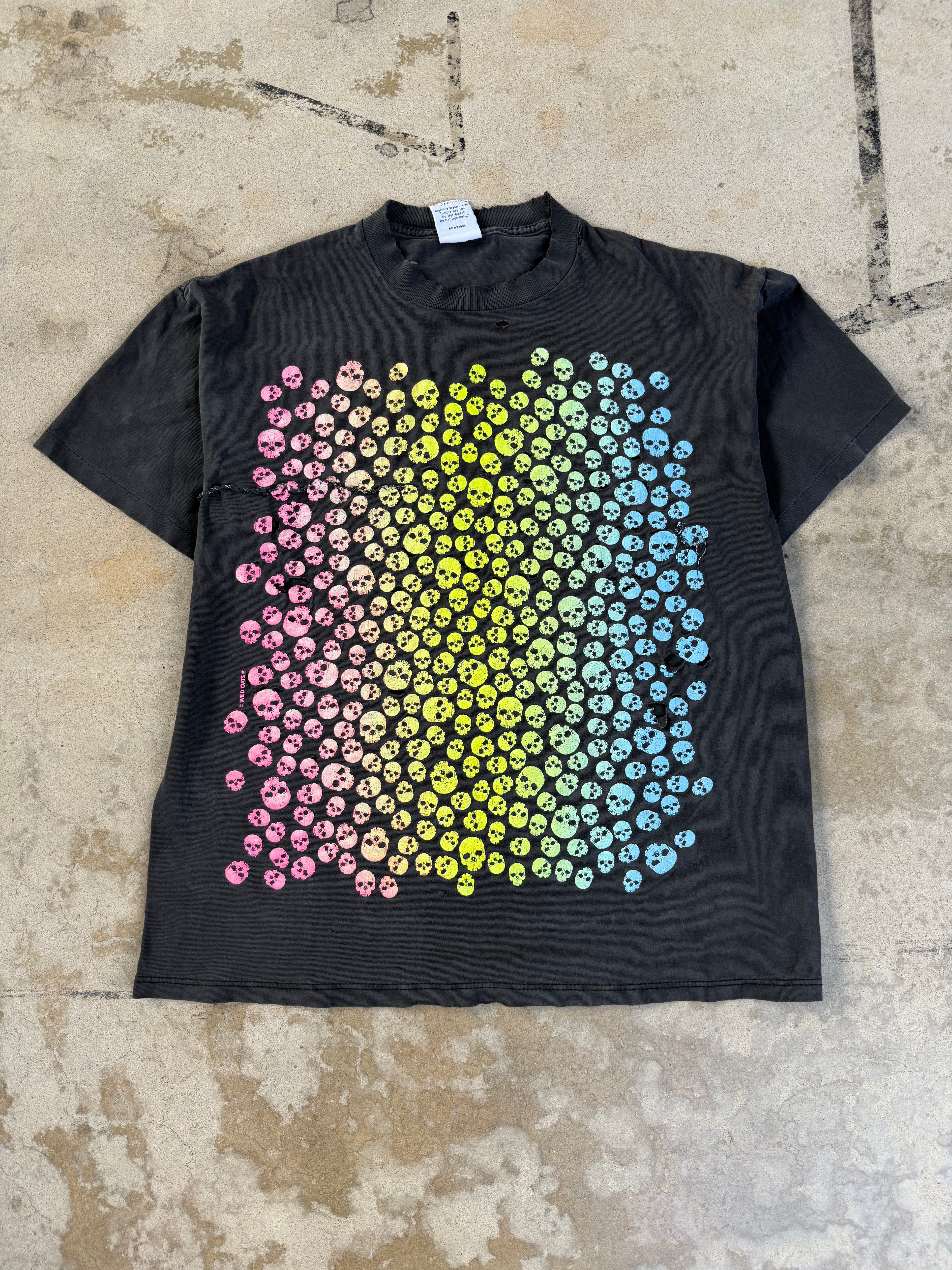 90s Thrashed/Repaired Rainbow Skull Tee | L