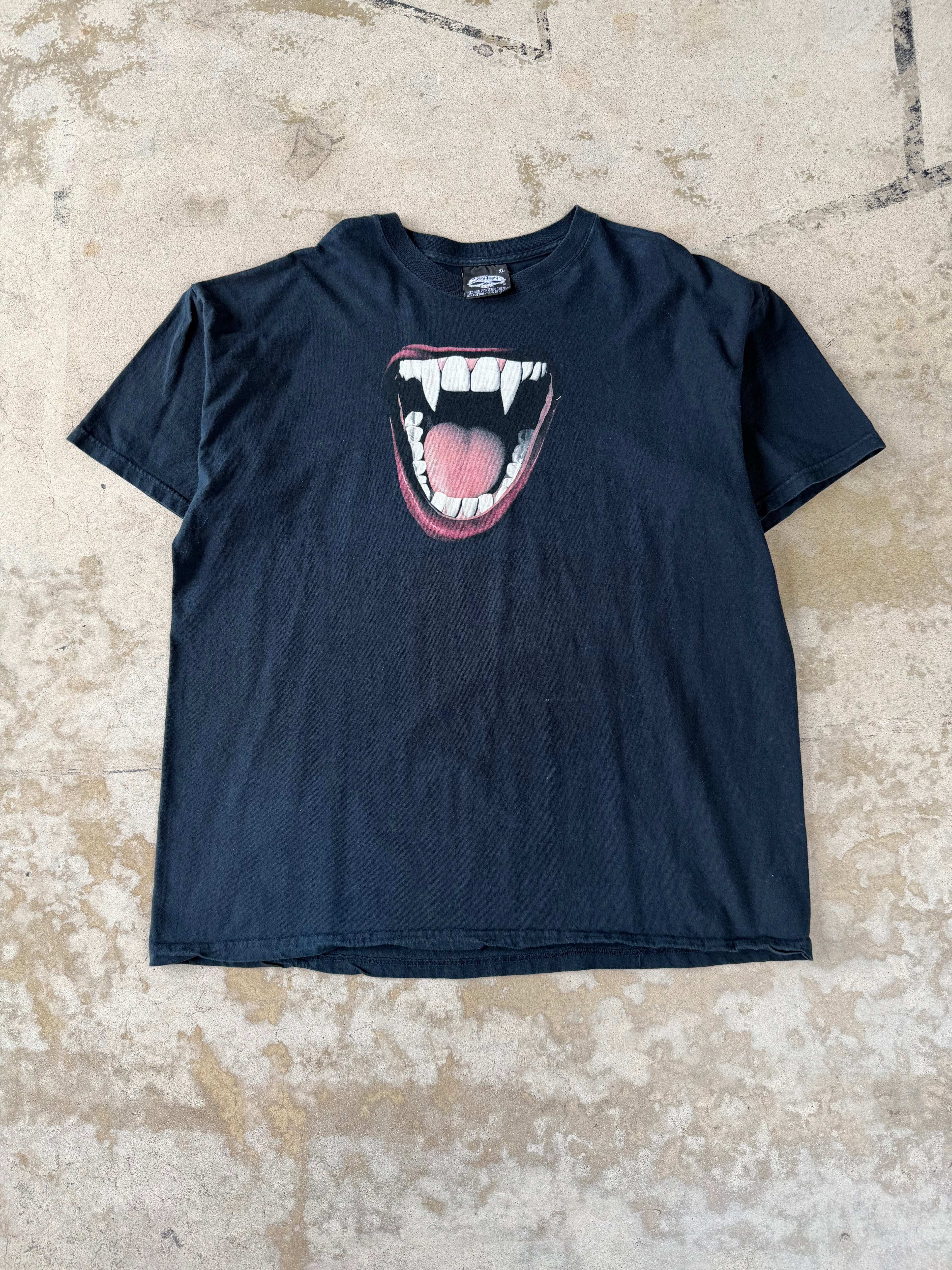 00s Vampire Fangs Tee | XL