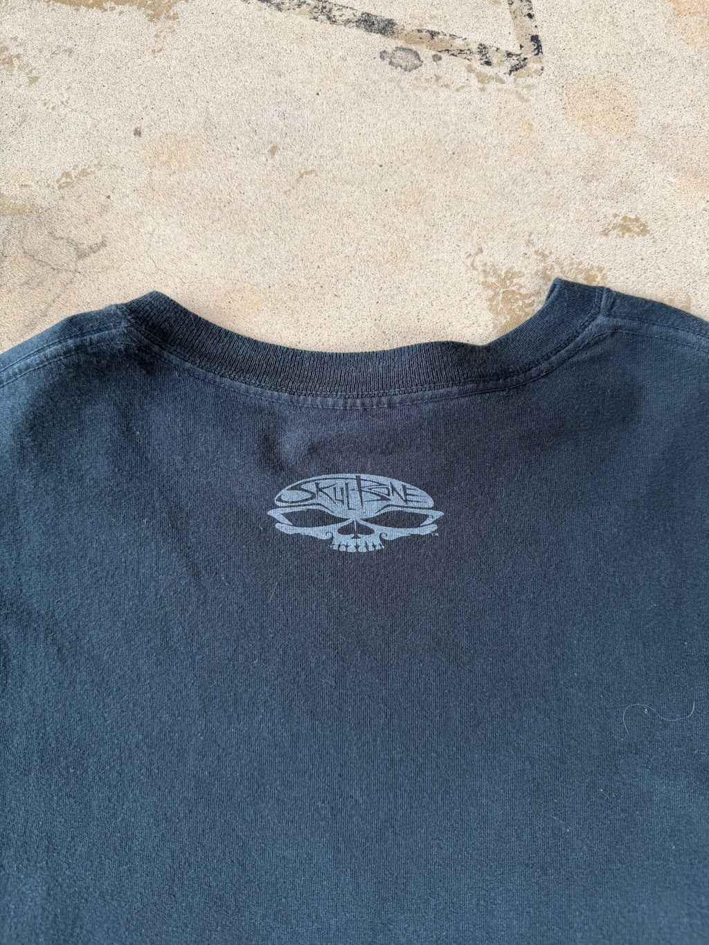 00s Vampire Fangs Tee | XL