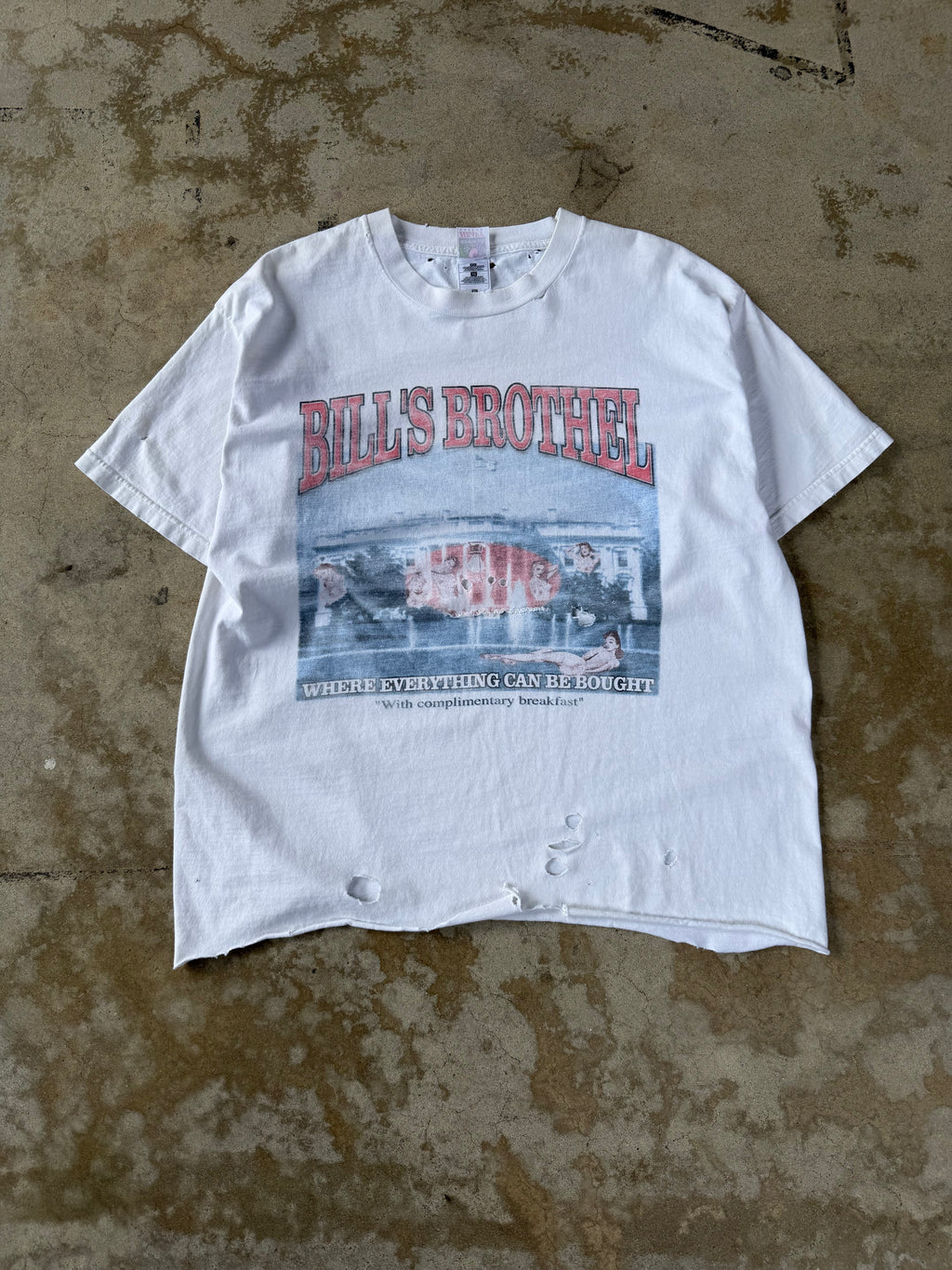 00s Faded/Cropped "Bills Brothel" Tee | XL