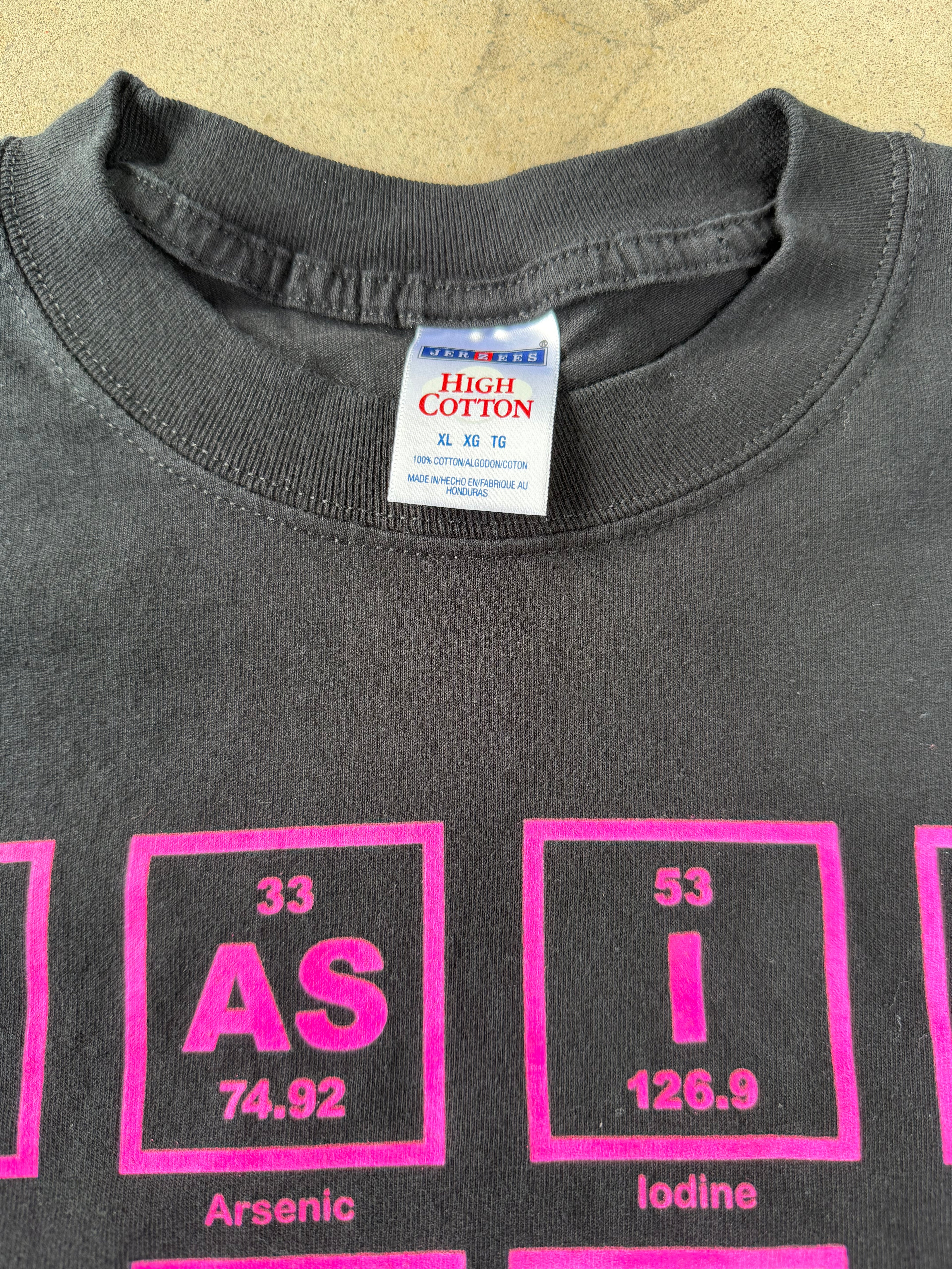 00s Chemistry Elements "Basic F*g" Tee | XL