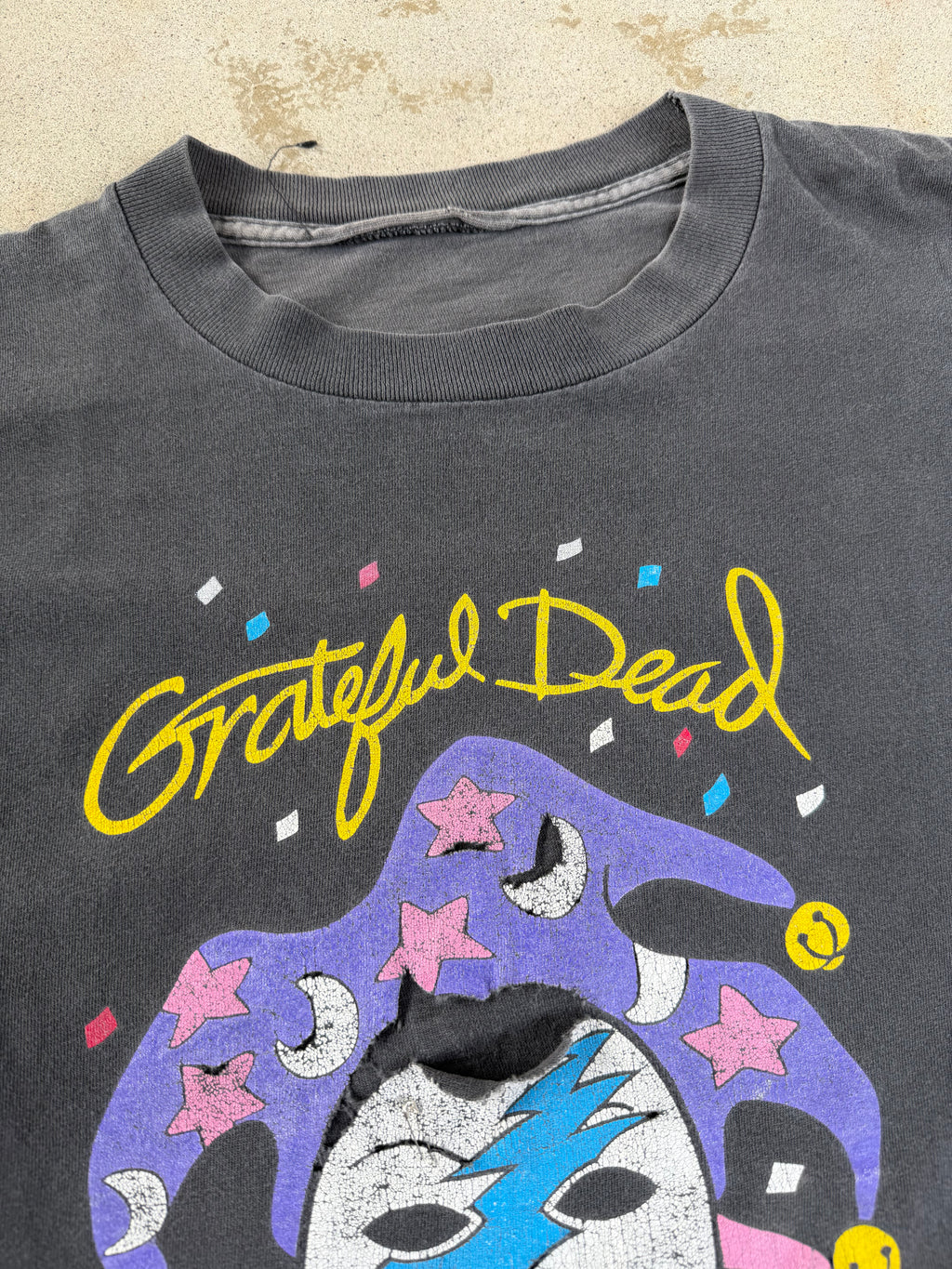 90s Thrashed Grateful Dead | XL