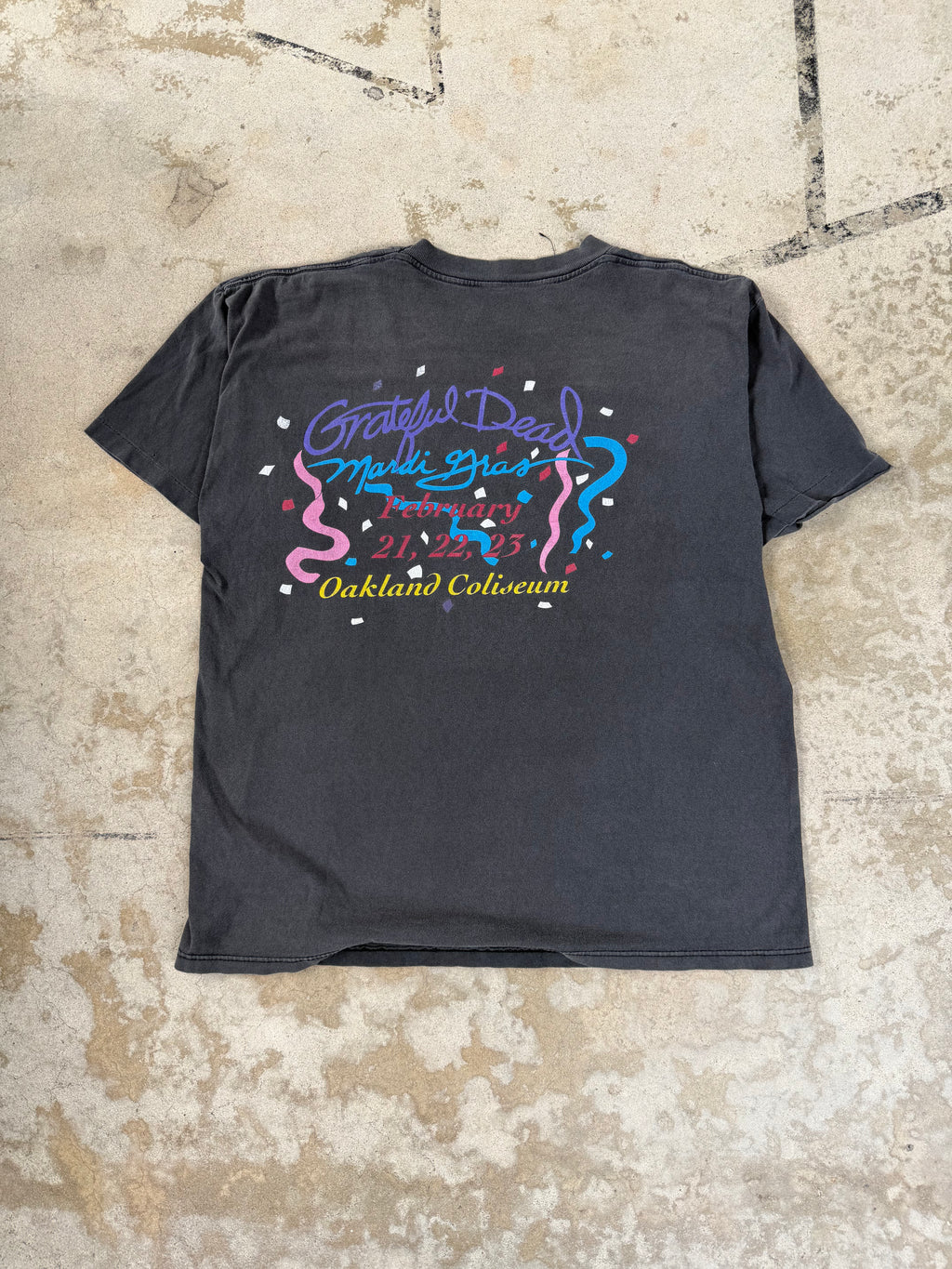 90s Thrashed Grateful Dead | XL