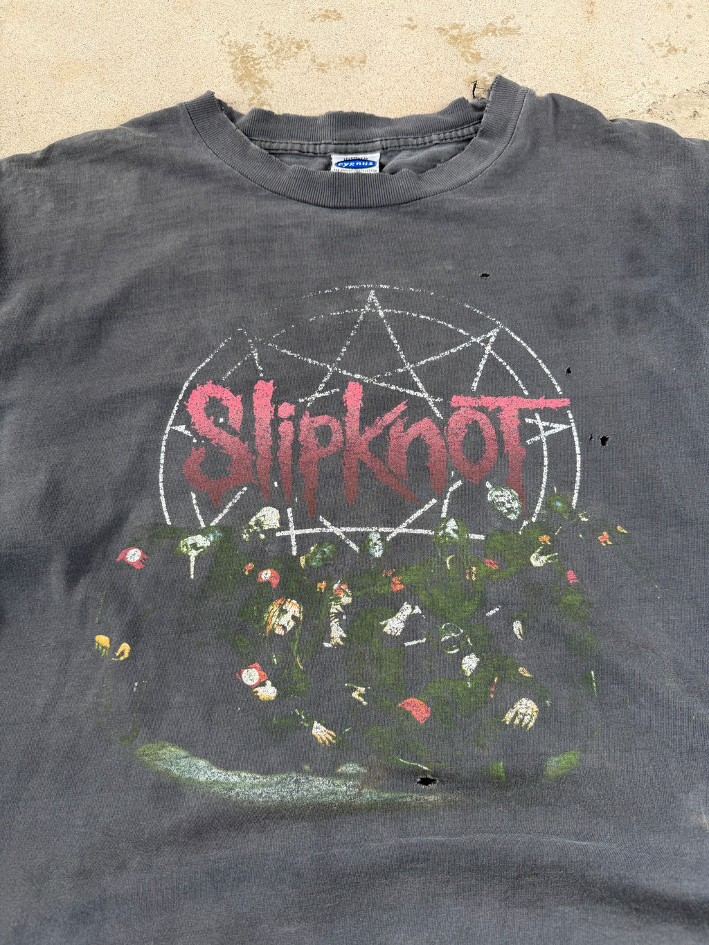 00s Faded/ Distressed Slipknot Pentagram | XL