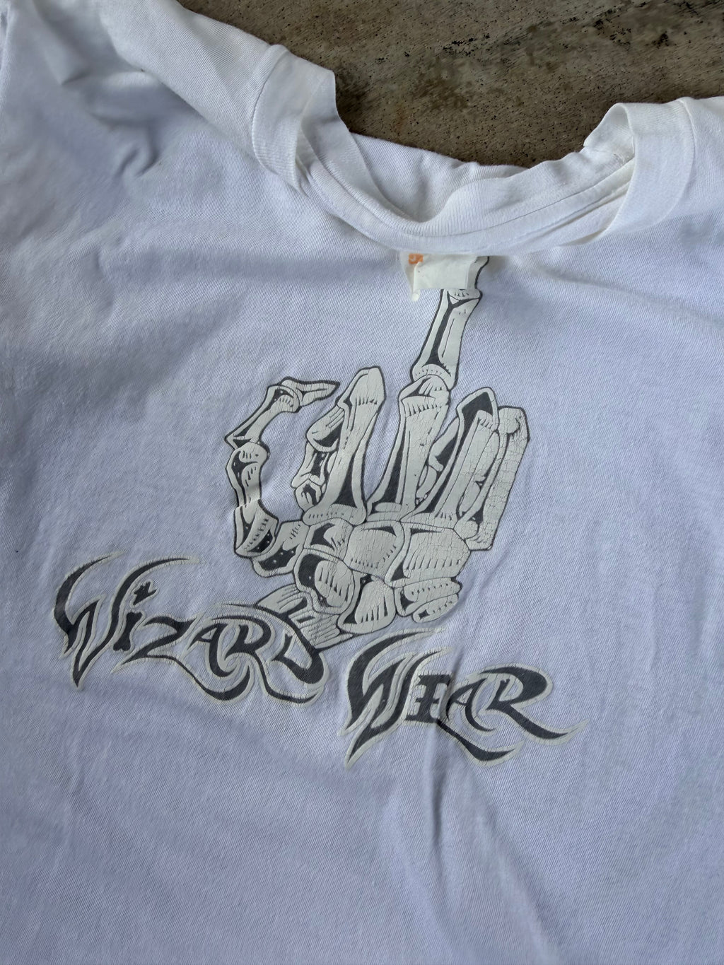 Late 80s Skeleton Middle Finger | L