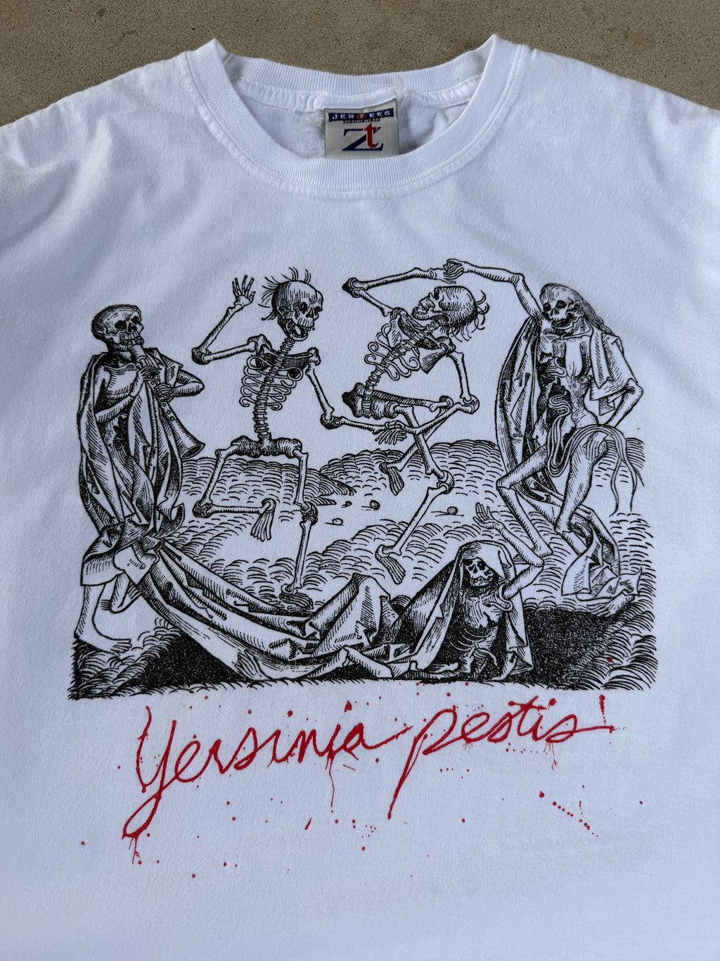 90s Black Death Plague Tee | L
