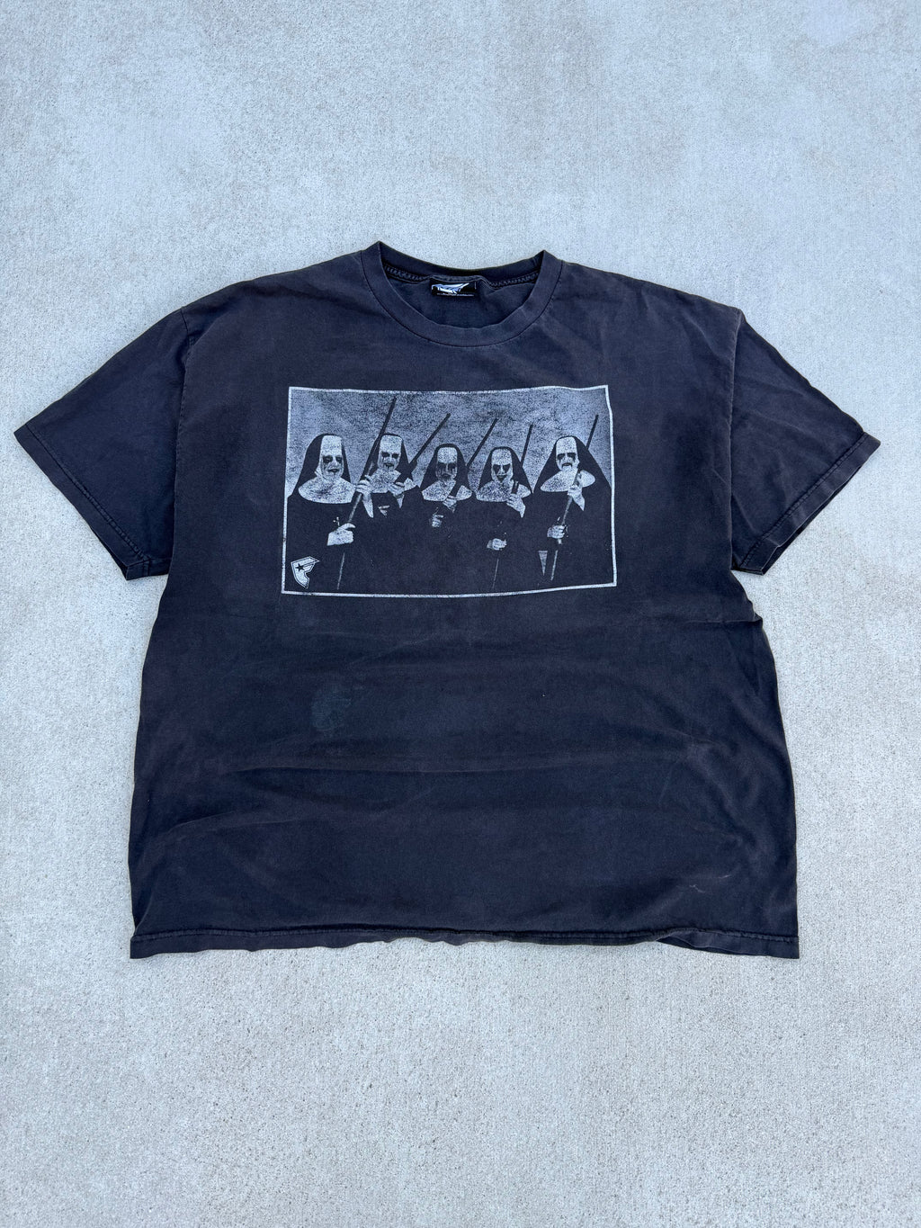 00s Faded Nuns with Guns Parody Shirt | XXL