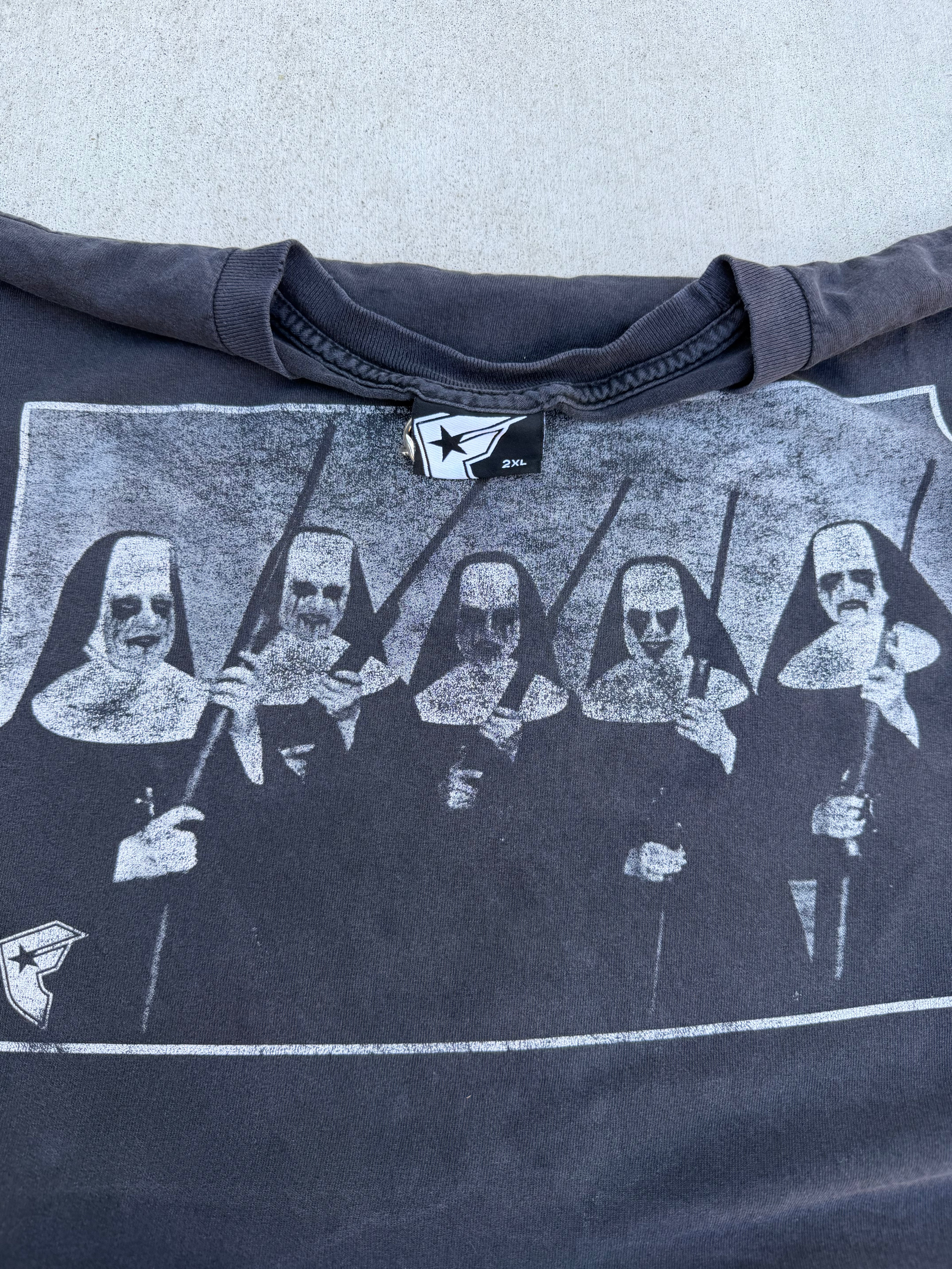 00s Faded Nuns with Guns Parody Shirt | XXL